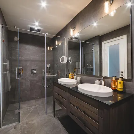 Signum Ξενοδοχείο Ποντγορίτσα